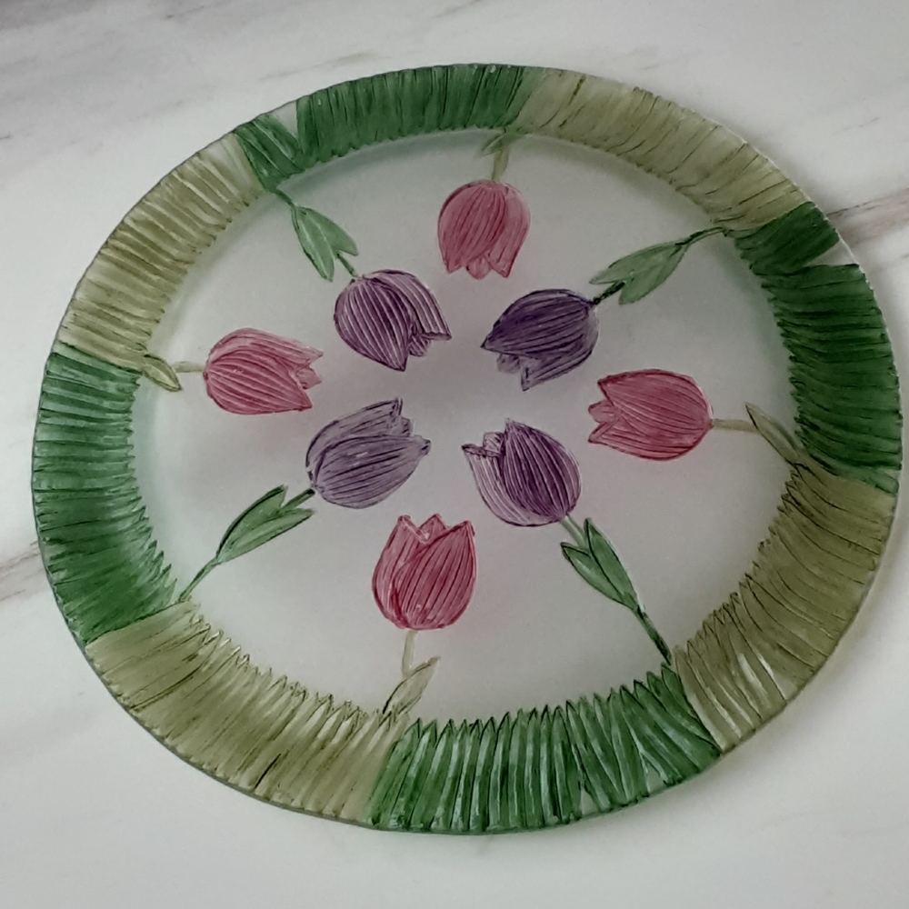 VTG Thick Hand Blown Frosted Tulips Large Charger Plate